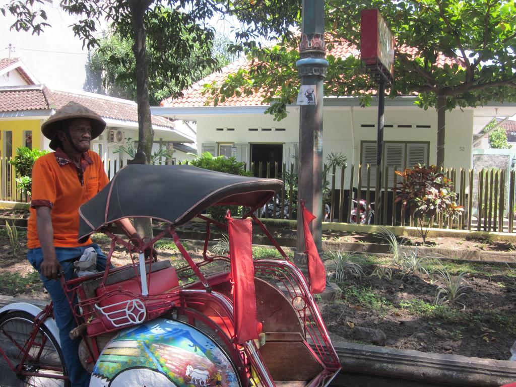 The Kresna Hotel Yogyakarta Luaran gambar